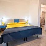 Bed & Blu ゲストハウス 3*