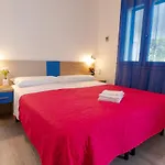 Bed & Blu ゲストハウス 3*