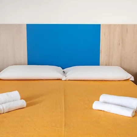 Bed & Blu Pensión La Caletta