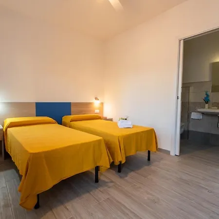 Bed & Blu Guest house La Caletta
