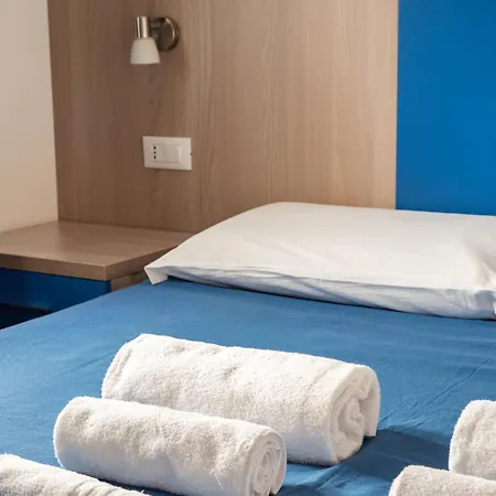 Bed & Blu