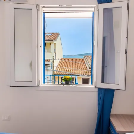 Πανσιόν Bed & Blu