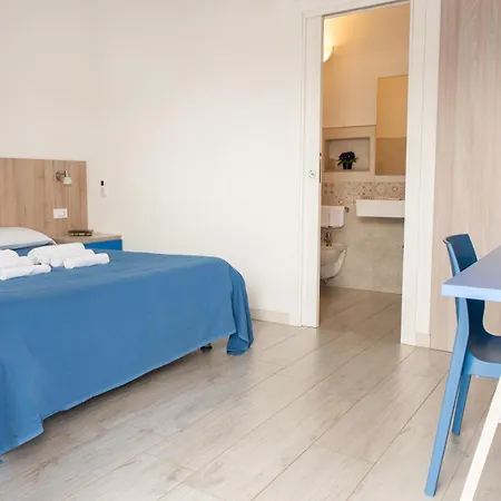 Πανσιόν Bed & Blu 3*