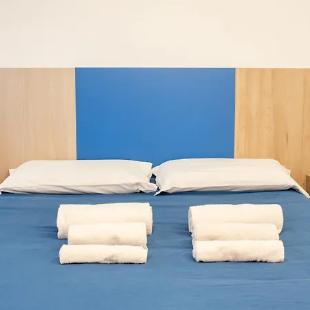 Bed & Blu