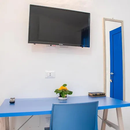 Bed & Blu Guest house