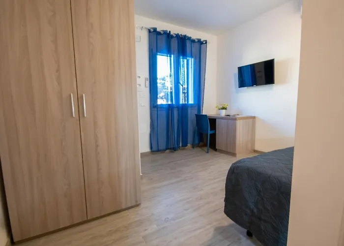 Πανσιόν Bed & Blu La Caletta