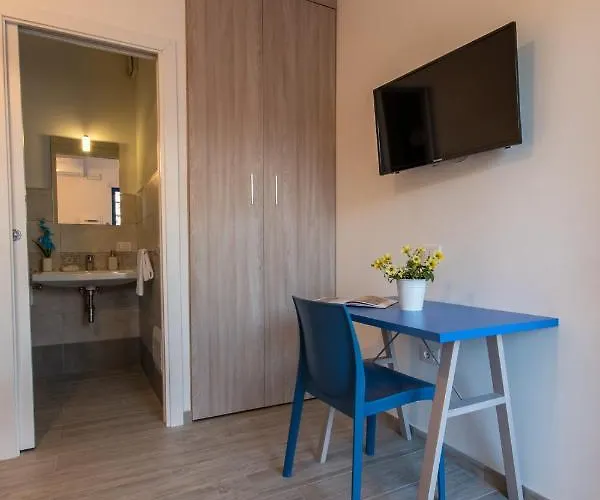 Πανσιόν Bed & Blu La Caletta